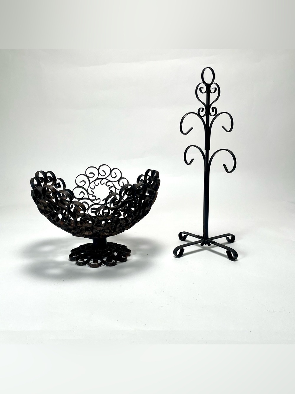 Vintage Black Metal Scroll Work Footed Bowl & Mug Tree Stand Set Wrought Iron